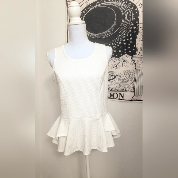 White Textured Sleeveless Peplum Top- NWOT - Picture 1 of 5